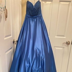 Size 2 Sherri Hill